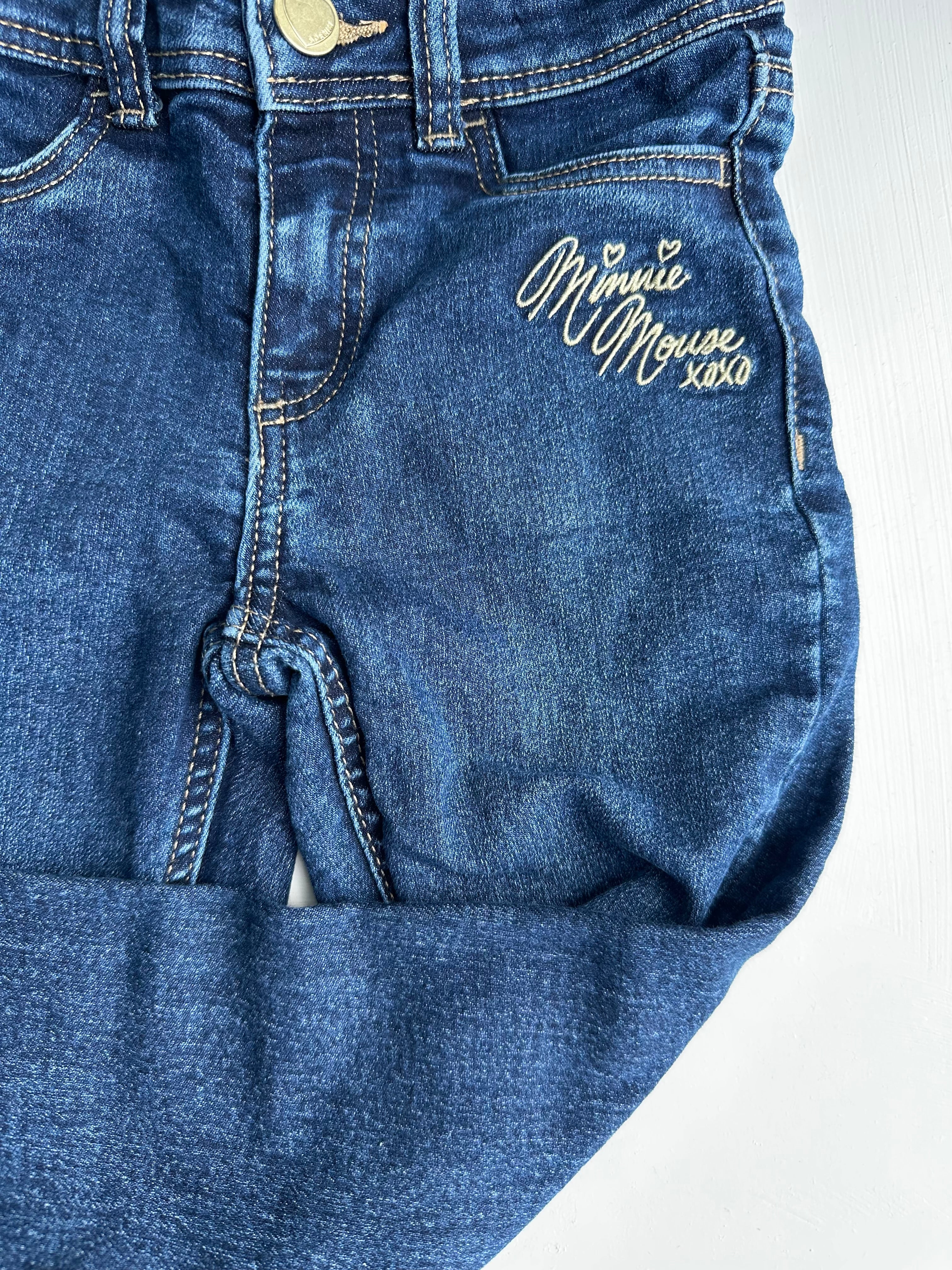Jean évasé H&M*Disney 5-6 ans | Seconde main (état neuf)