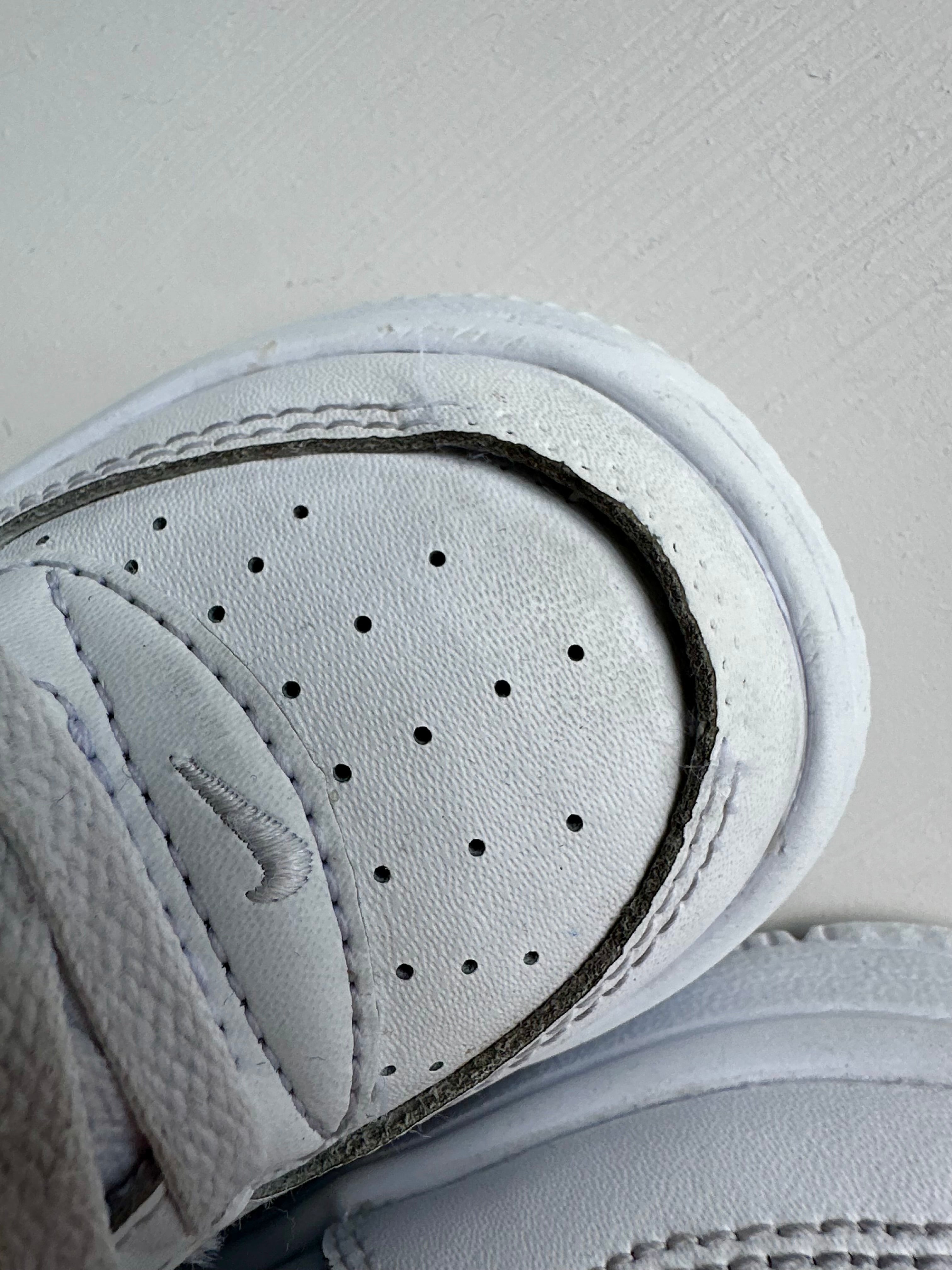 chaussures Nike Force 1 Low EasyOn 5.5