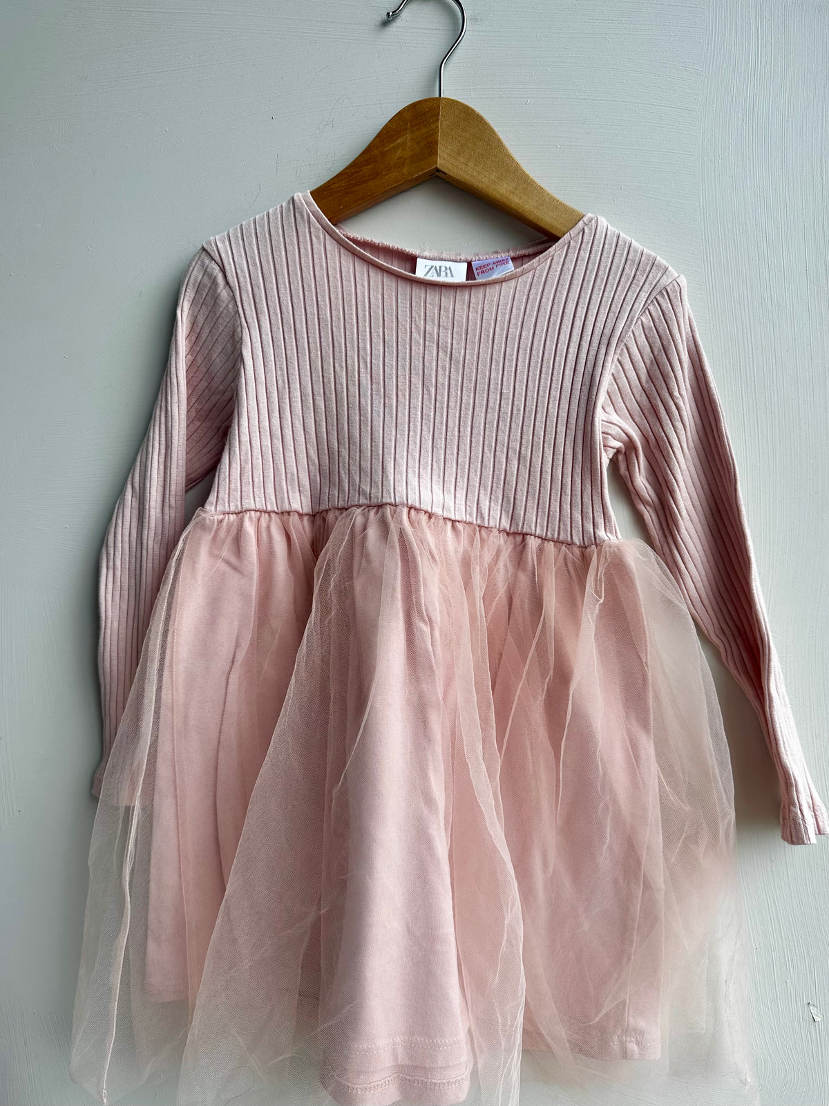 Robe tutu Zara 4-5 ans | Seconde main