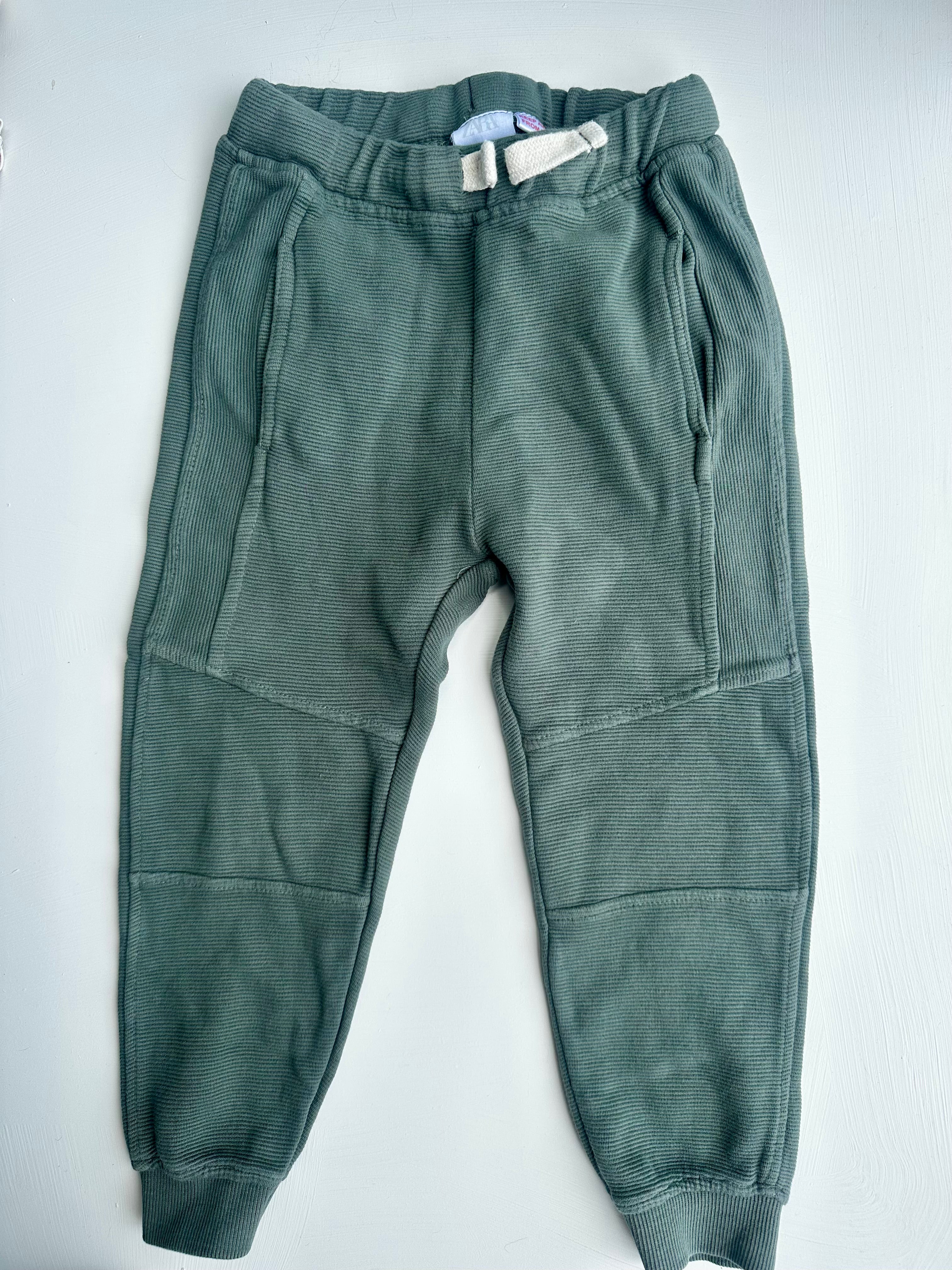 Pantalon sport vert Zara 4-5 ans | Seconde main