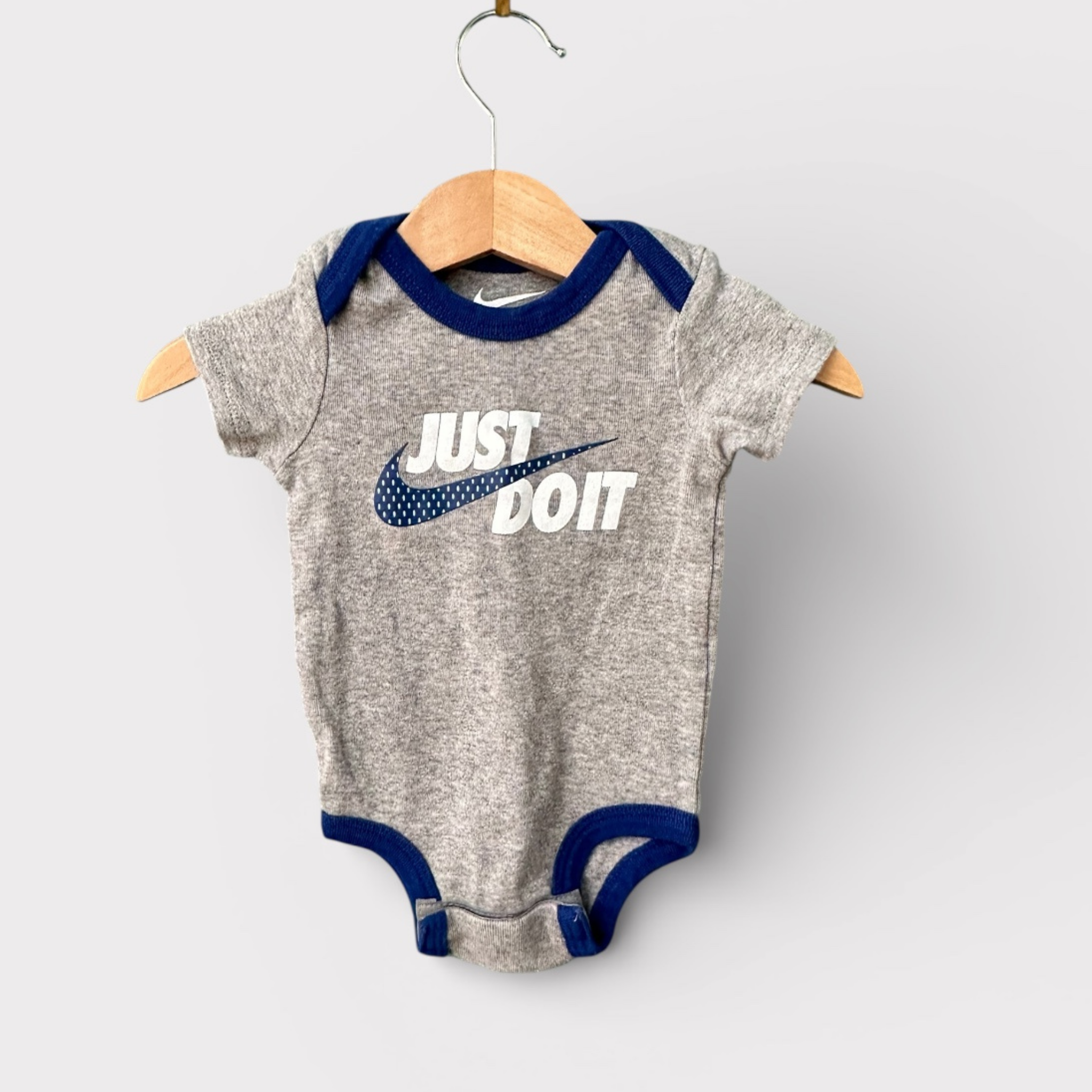 Body | Nike | 0-6 mois