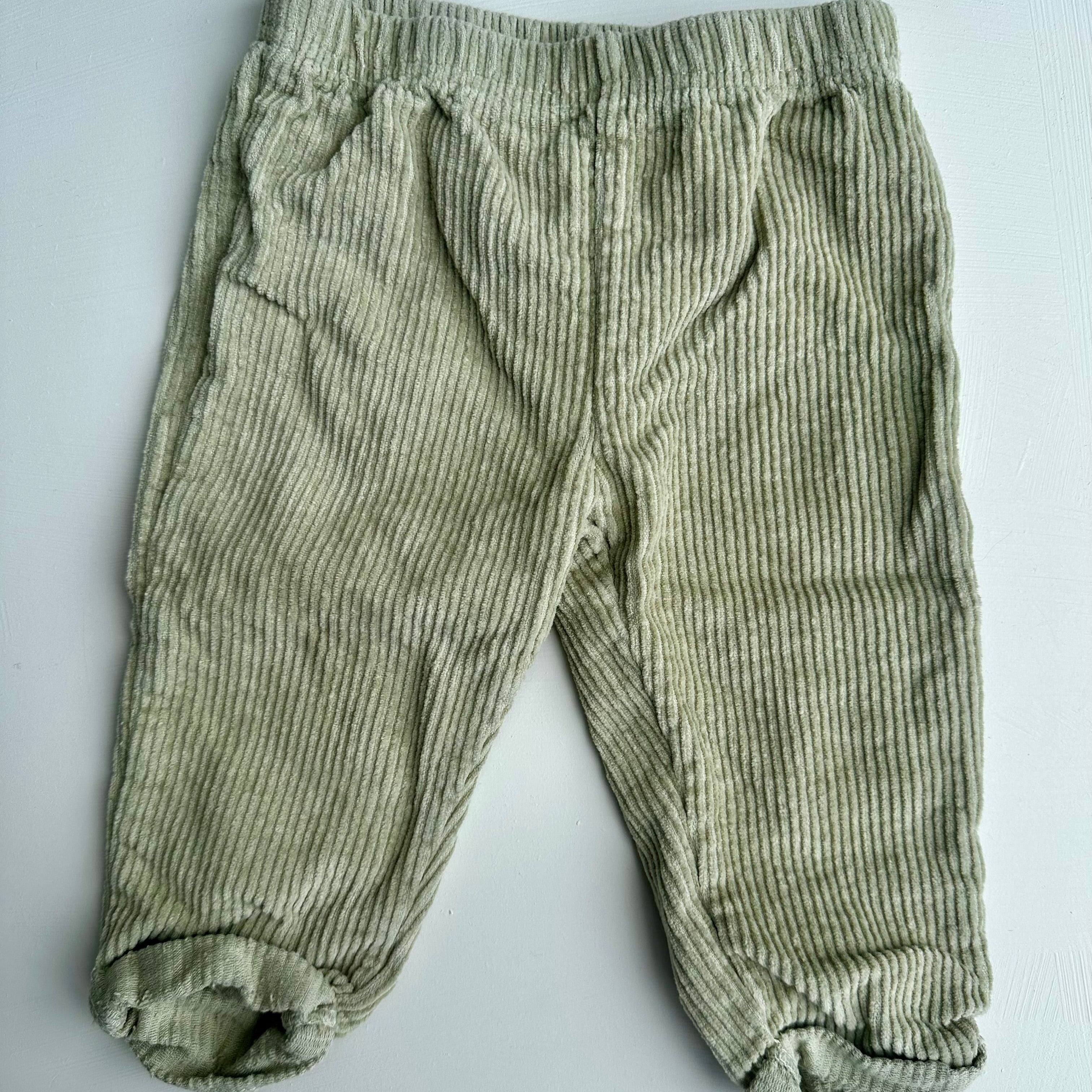 Pantalon vert sauge Kit+Pearl 12 mois | Seconde main