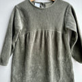 Robe en velours verte 4-5 ans | Seconde main