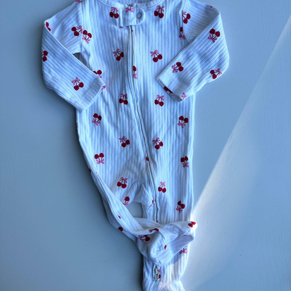 Pyjama cerises Carters 3-6 mois | Seconde main