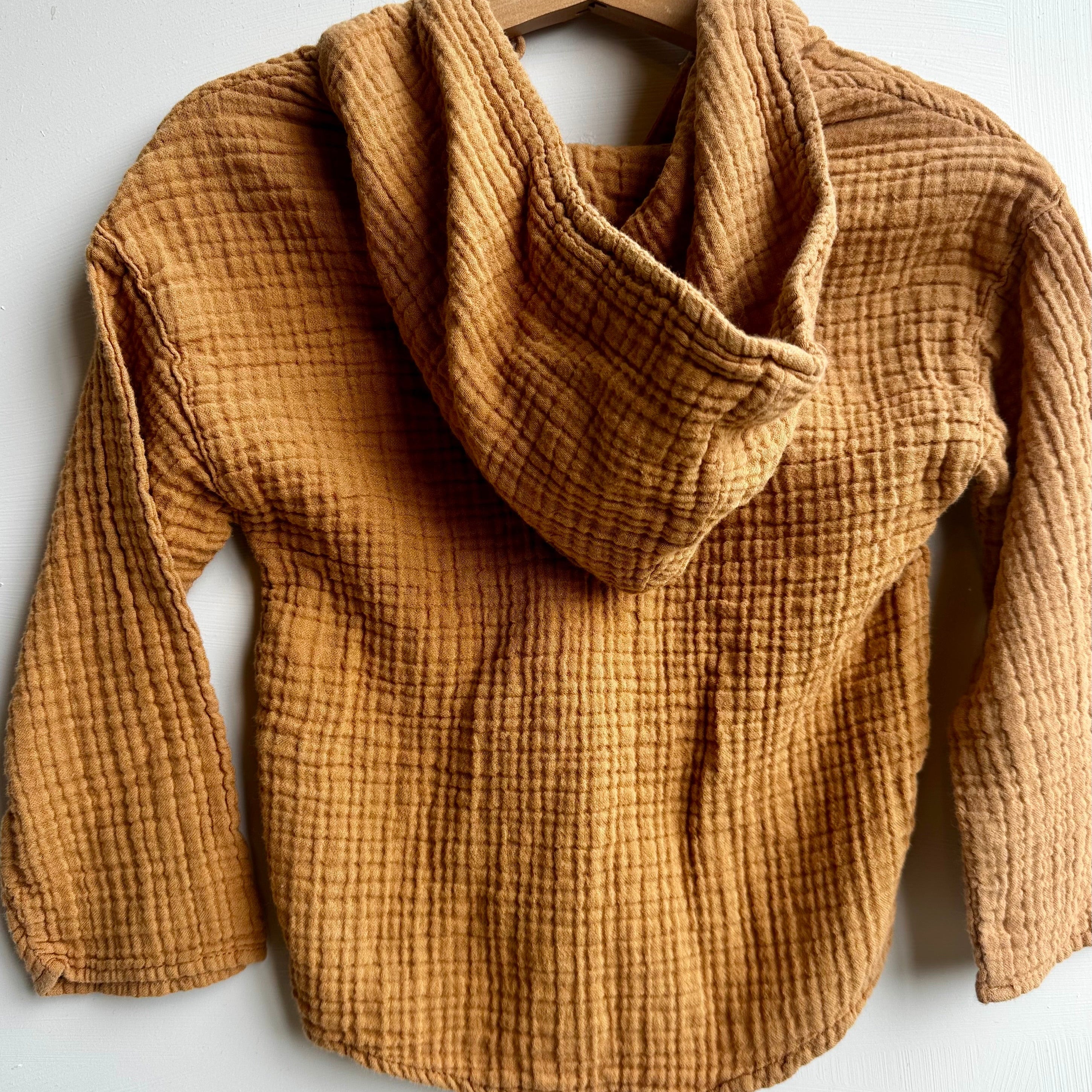 Chandail orange brûlé à capuchon Zara 2-3 ans | Seconde main