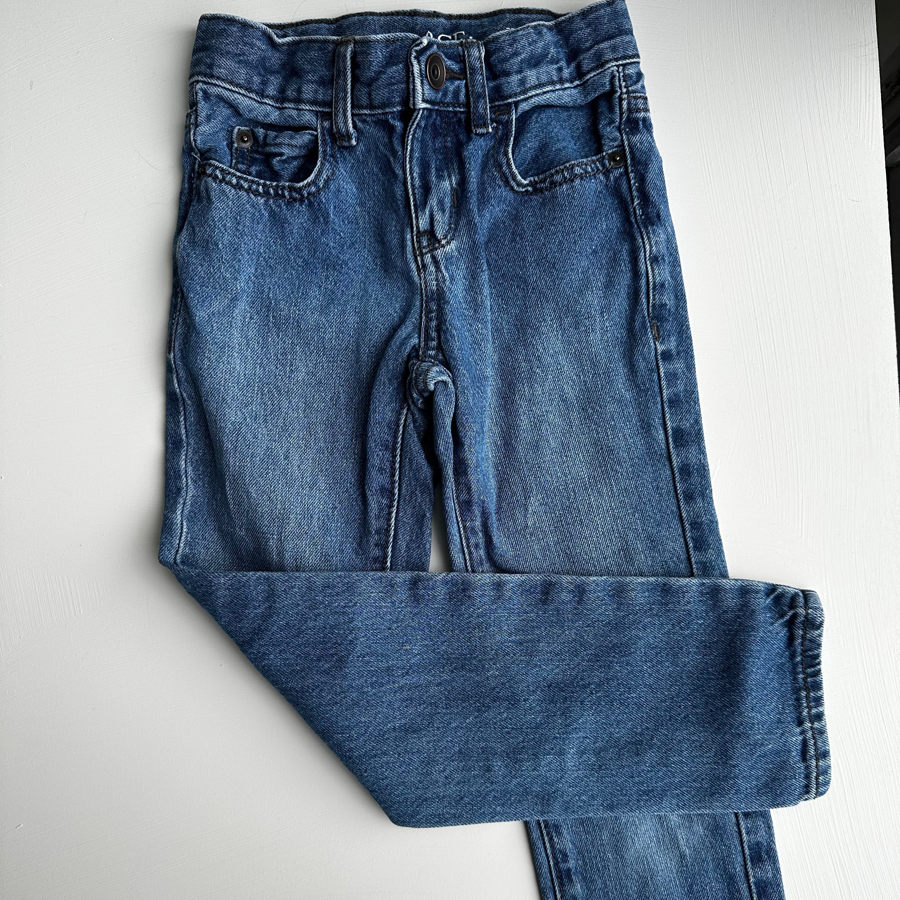 Jean jambes droites 6 ans | Seconde main