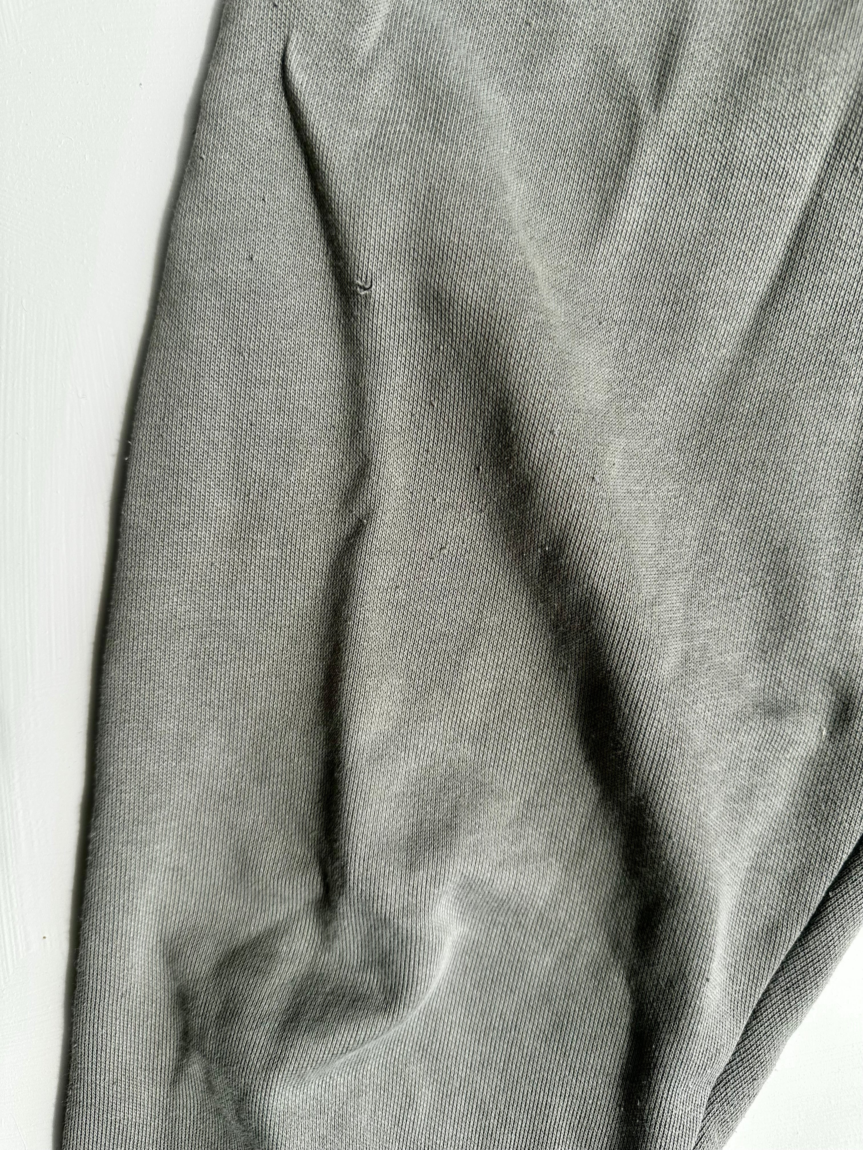 Jogging vert sauge Nike 6-7 ans | Seconde main (mini imperfection aux genoux)