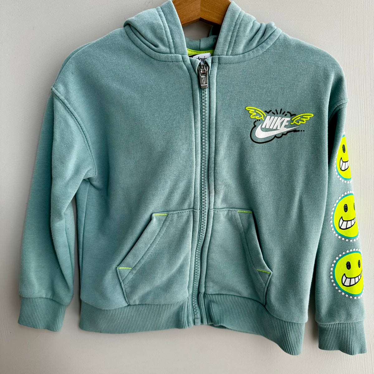 Veste Nike 1-2 ans | Seconde main | Imparfait- Minis tâches
