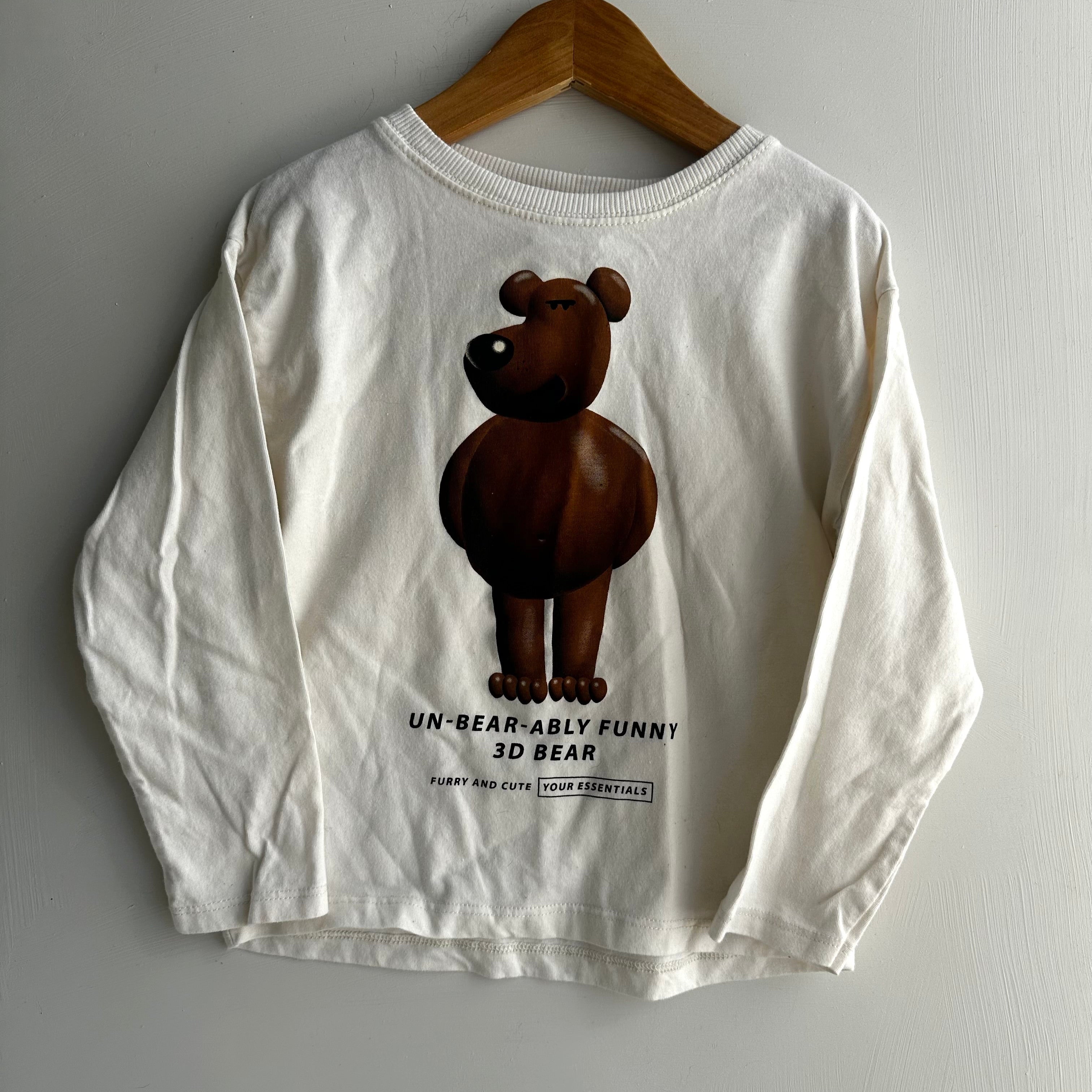 Chandail Unbearably Funny Zara 4-5 ans | Seconde main | Mini imperfection (tâche de stylo)