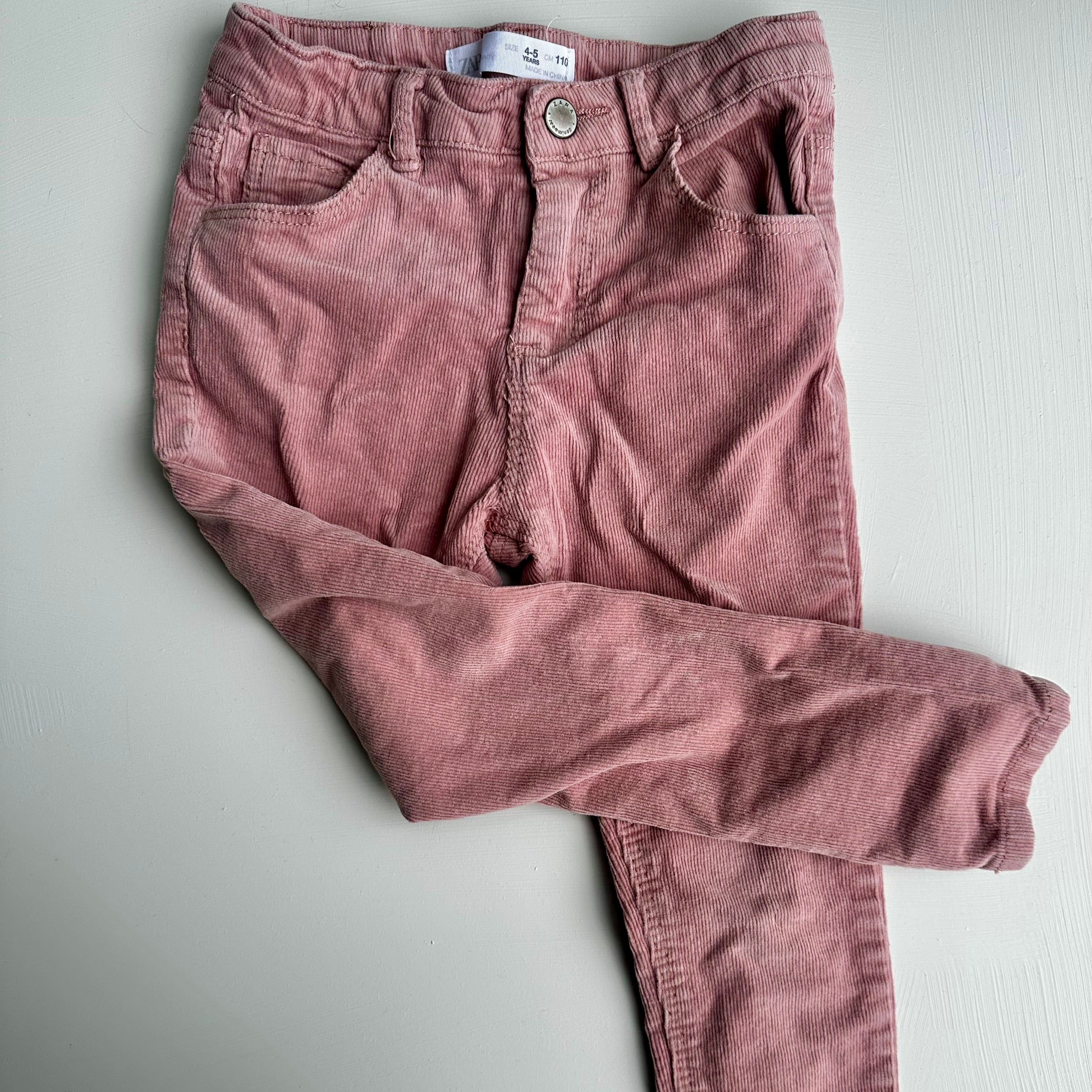 Pantalon rose Corduroy Zara 4-5 ans | Seconde main