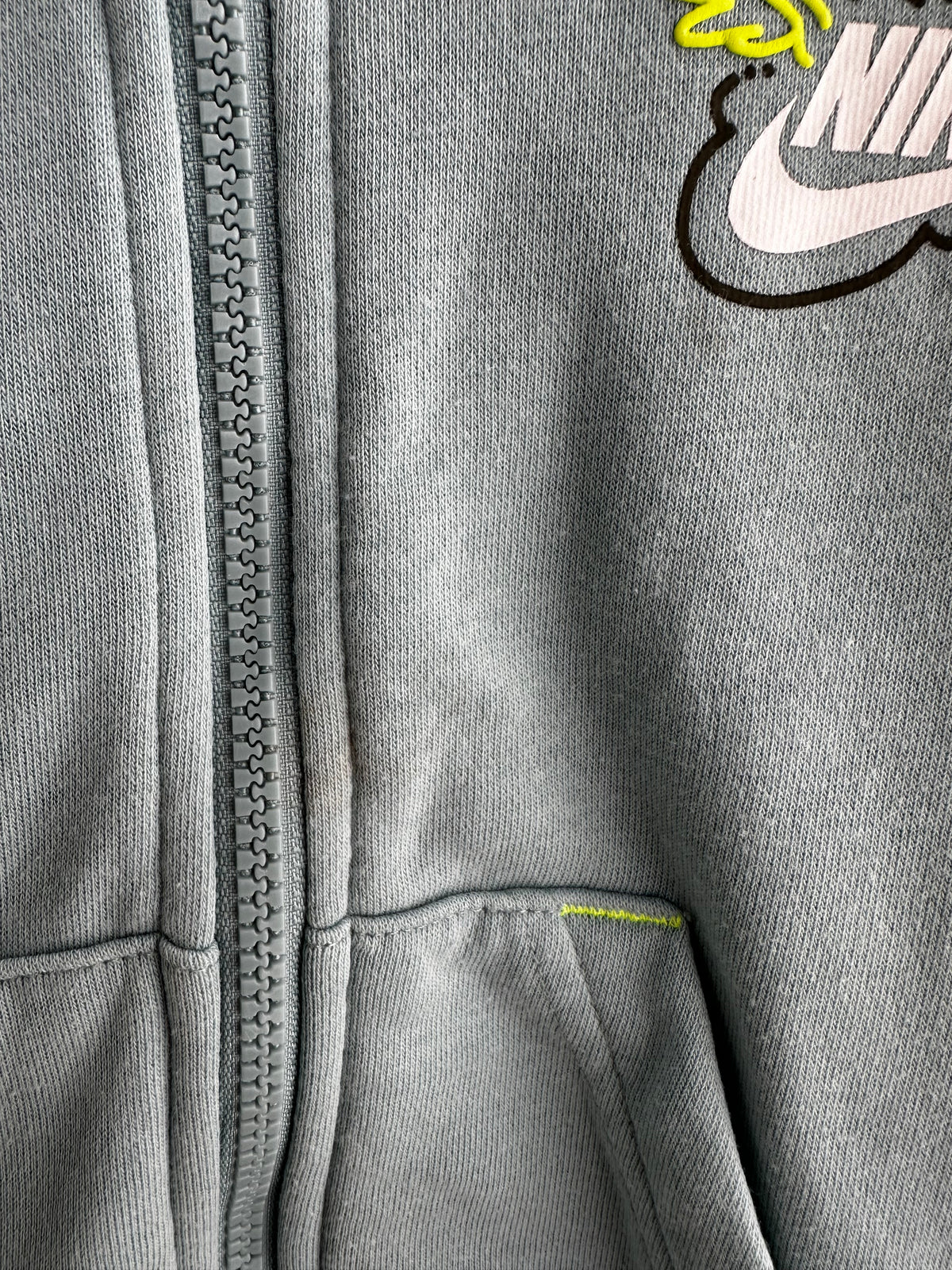 Veste Nike 1-2 ans | Seconde main | Imparfait- Minis tâches