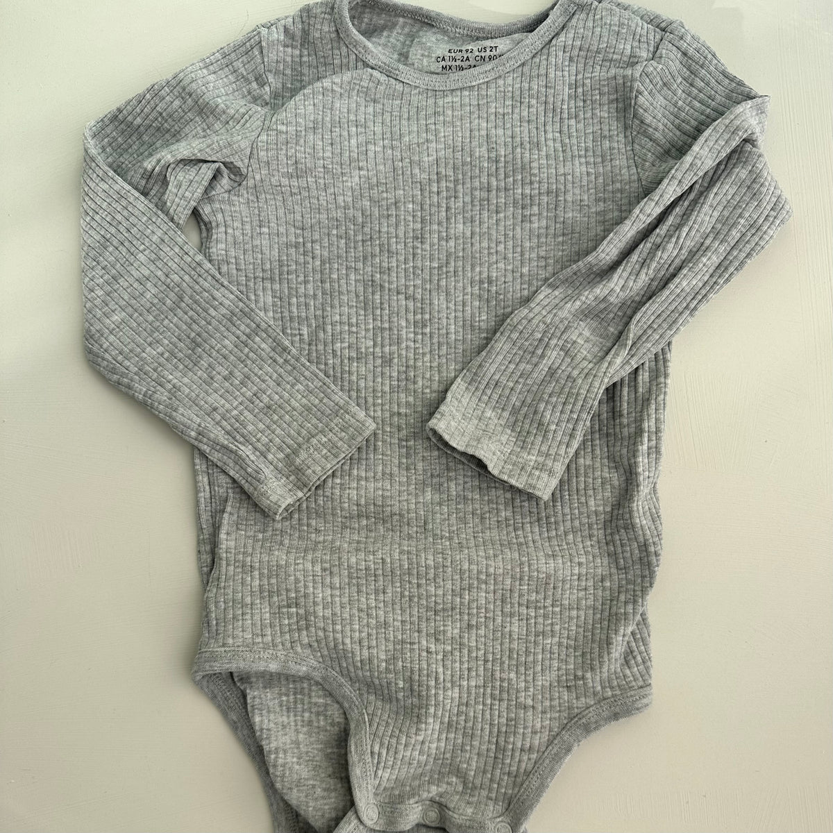 Cache-couche H&M 1 1/2-2 ans | Seconde main (Mini imperfection*)