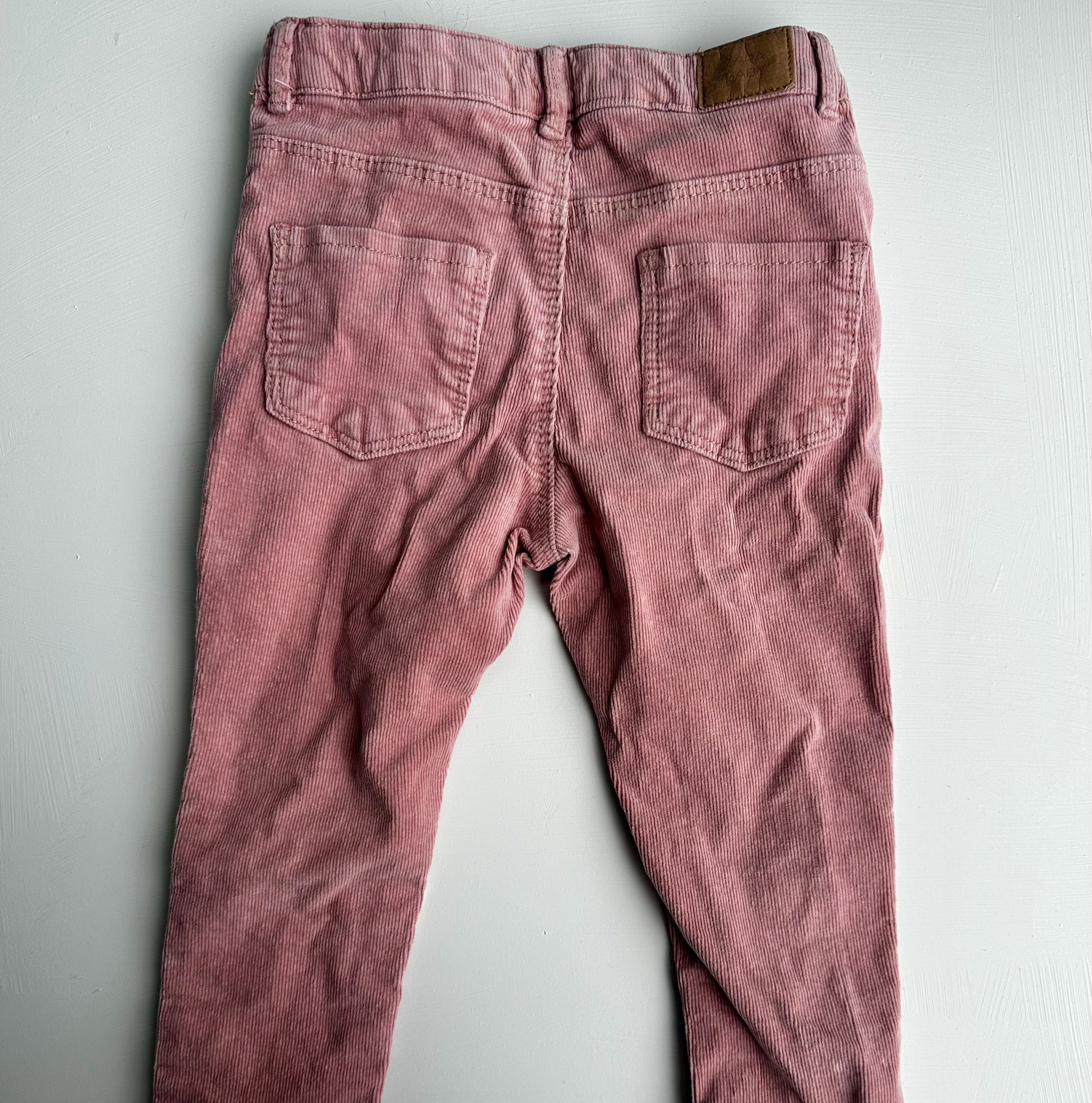 Pantalon rose Corduroy Zara 4-5 ans | Seconde main