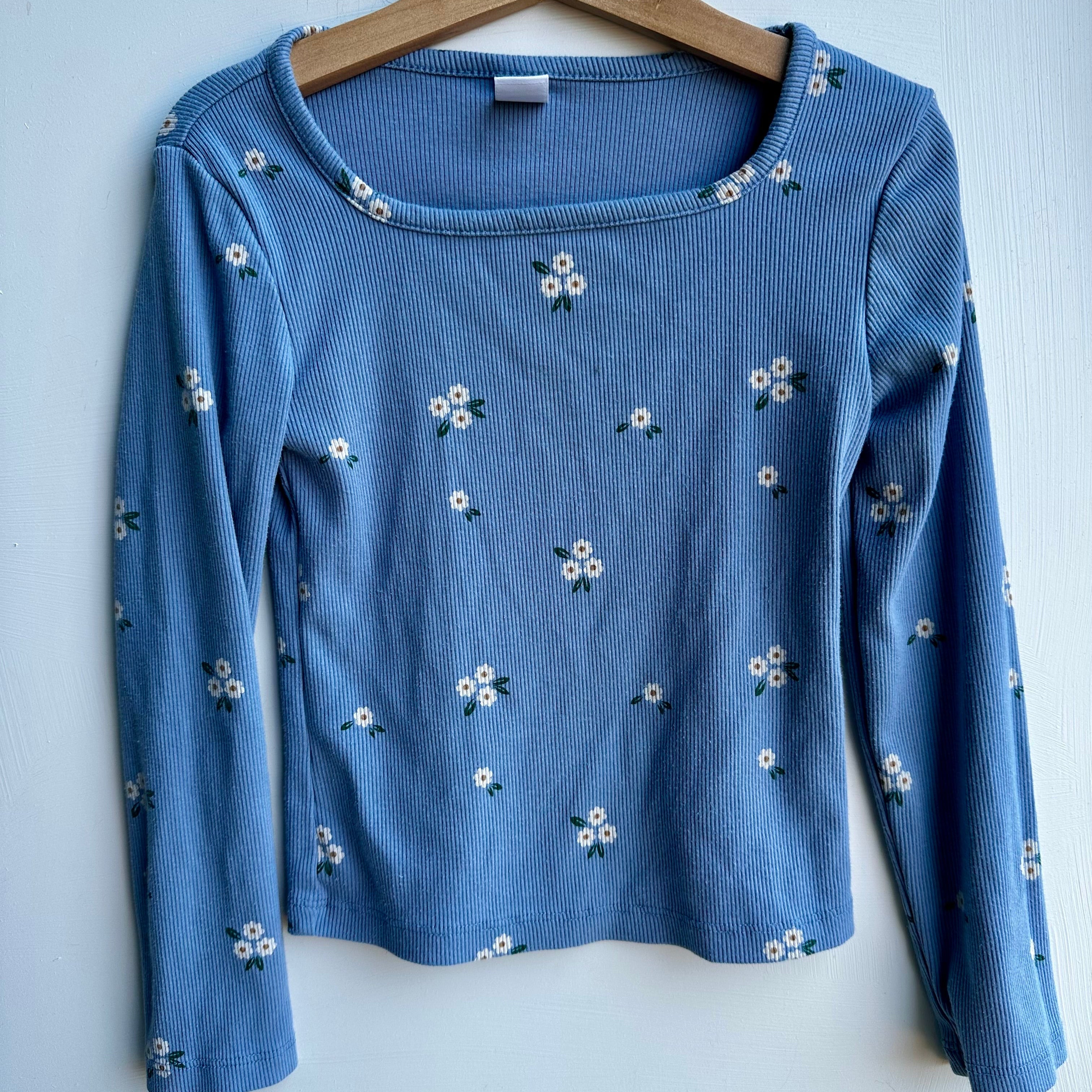 chandail fleurs 6-7 ans | Seconde main