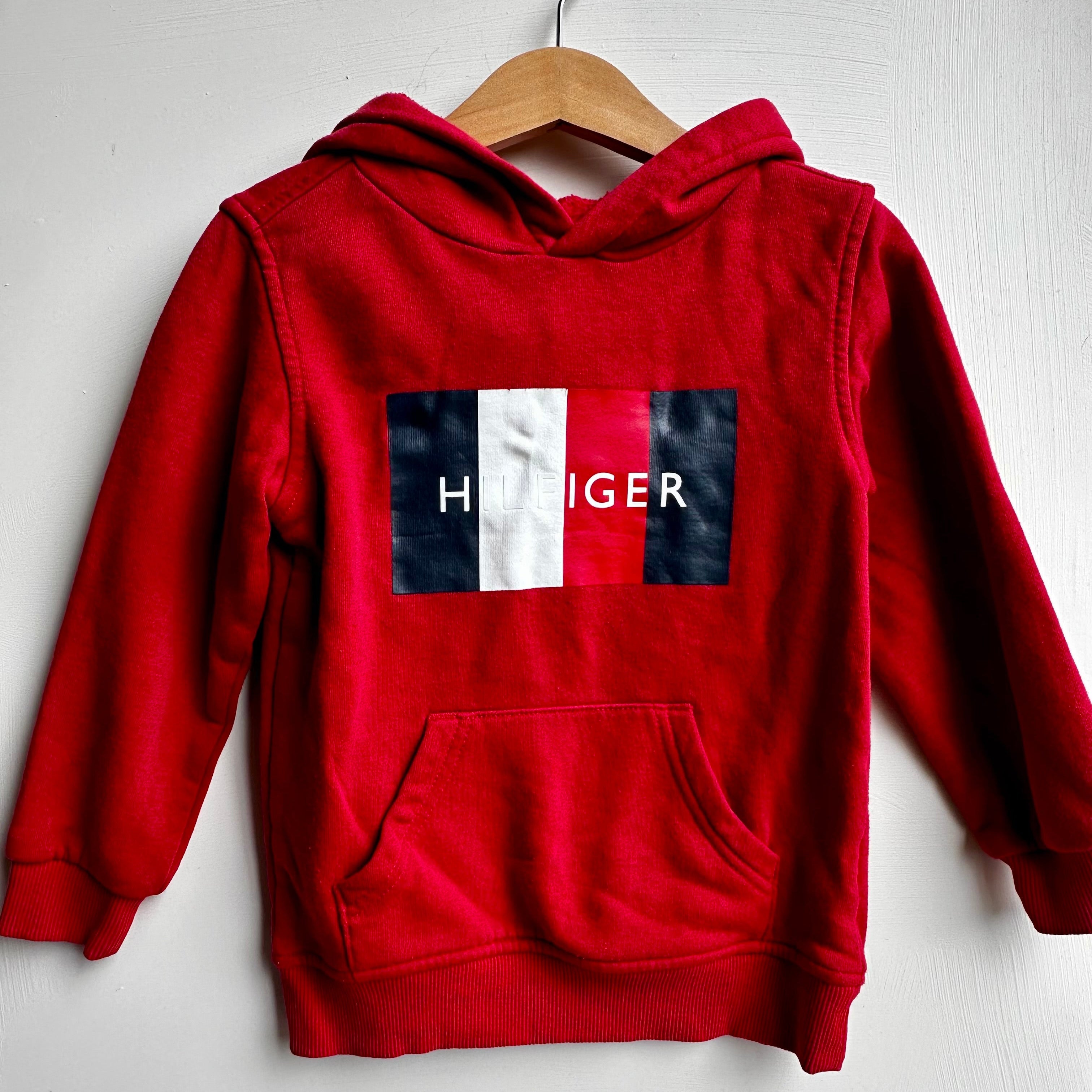 Pull rouge Tommy Hilfiger 4 ans | Seconde main