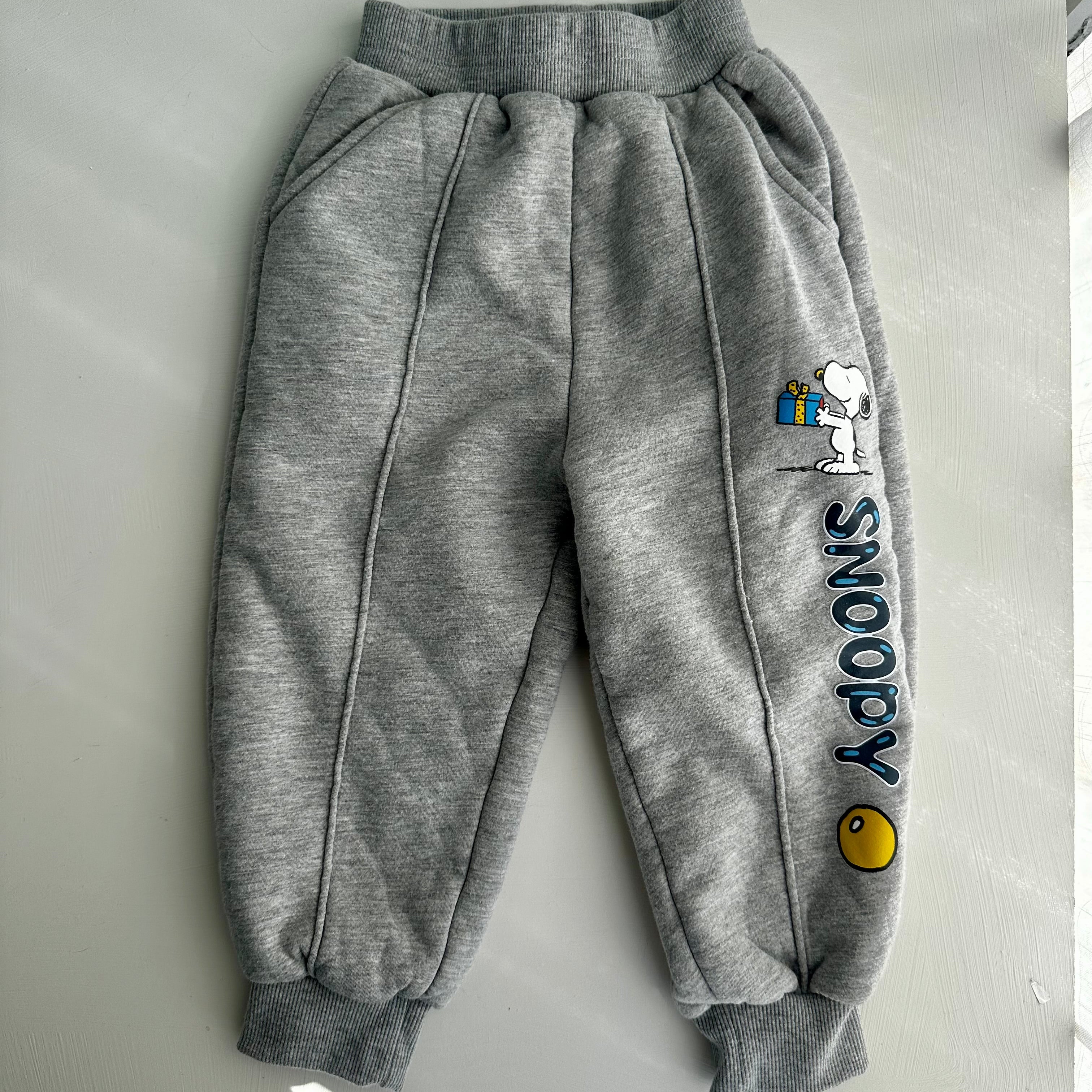 Jogging Snoopy doublé polars 4-5 ans | Seconde main