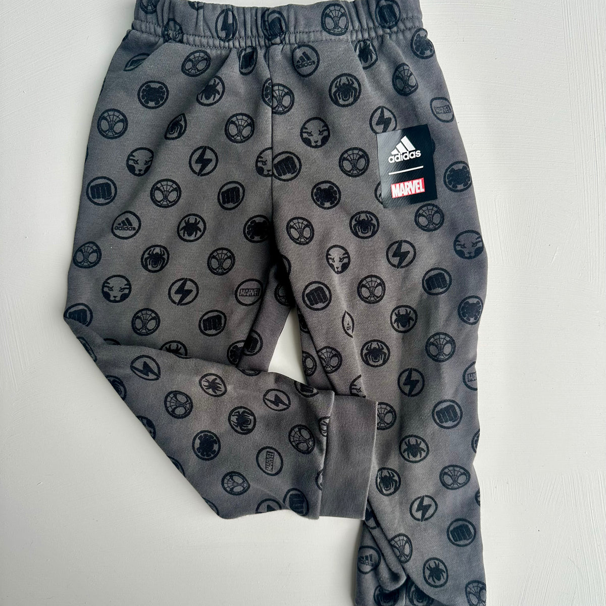 Jogging Marvel Adidas 18-24 mois | Seconde main