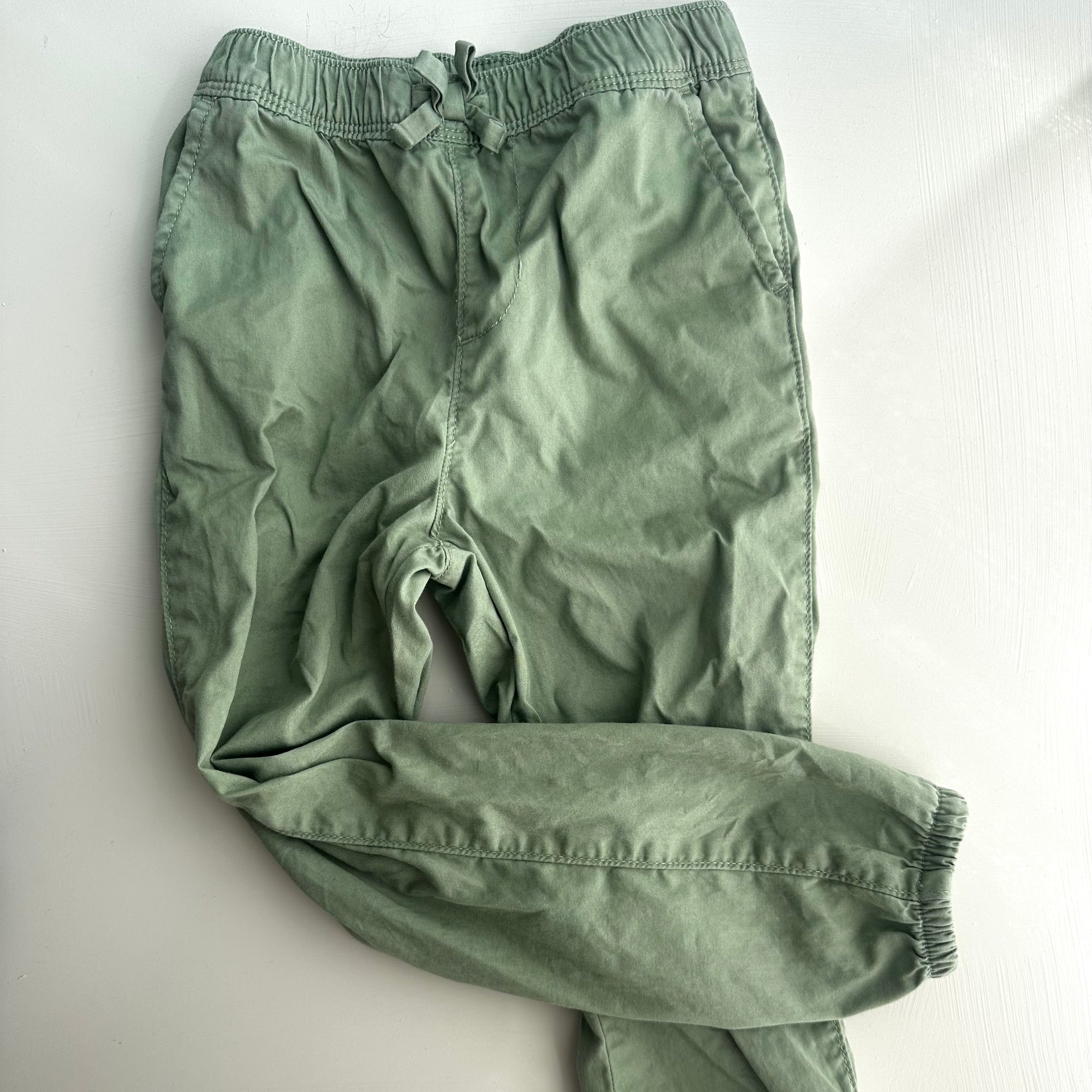 Pantalon vert sauge léger The children place 5 ans | Seconde main